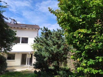 5-Zimmer-Reihenendhaus mit EBK und Sonnengarten in Wachtberg-Niederbachem