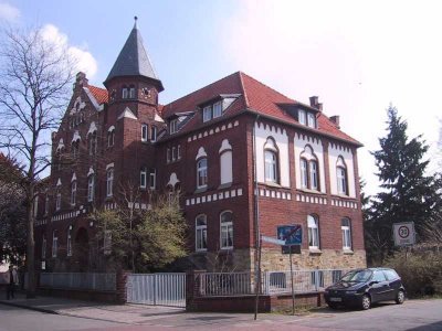 Tolle und großzügige Maisonette-Wohnung in denkmalgeschütztem Gebäude in bester Lage von Gütersloh!