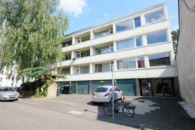 Appartement mit Balkon