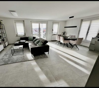 3,5 Zimmer EG Wohnung mit Panoramablick in beliebter Wohnlage