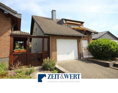 Erftstadt-Dirmerzheim! Freistehendes Zweifamilienhaus mit 2 Garagen und Stellplätzen! (SN-N 4329)