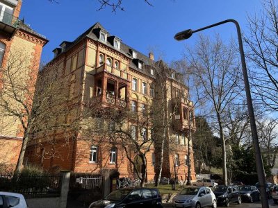 +++Exklusive, modernisierte 1,5-Zimmer-Wohnung inkl. Einbauküche, Top Lage, Altbau-Charme+++