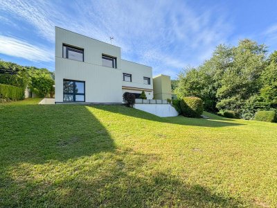 Villen-Juwel in absolut bester Lage von Breitenfurt mit fantastischem Fern-und Wienblick