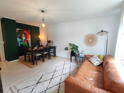 Schicke 2-Zimmer-Wohnung im 1.Obergeschoss mit Südbalkon und Blick ins Grüne