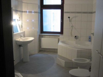 Attraktive und modernisierte 4-Zimmer-Wohnung in Wuppertal