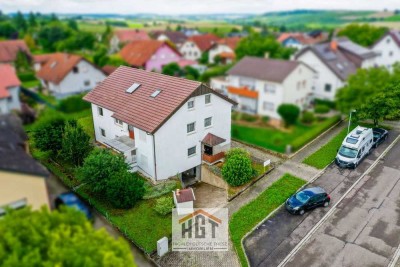 Attraktives Zwei- bis Dreifamilienhaus mit vielseitigem Nutzungspotenzial in Kürnbach