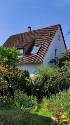 Renoviertes 5-Raum-Einfamilienhaus mit geh. Innenausstattung und Garten in Kaiserslautern