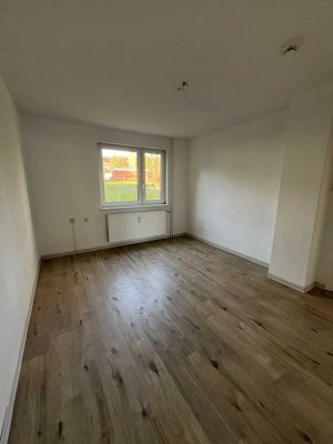 Wohnen mit Komfort im Erdgeschoss: Helle 3-Zimmer-Wohnung in ruhiger Lage von Gebhardshagen