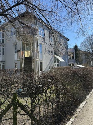 ***Bezugsfreie 2-Zimmer-Wohnung mit EBK und Balkon nähe WISTA Adlershof***