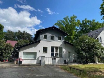 Exklusives Wohnhaus angrenzend an Naturschutzgebiet in Glienicke/Nordbahn