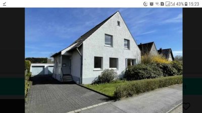 Doppelhaushälfte mit vier Zimmern in DO-Huckarde - zwischen Rahmer Wald und Revierpark Wischlingen