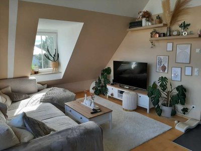 Wo wohnen l(i)ebenswert ist! Traumhafte Dachgeschosswohnung mit Einbauküche in Altomünster