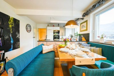 Modernes Wohnglück in Stans: Lichtdurchflutete 3-Zimmer-Wohnung mit Panorama-Terrasse &amp; Tiefgarage