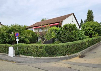 Wohnhaus mit Zwei-Zimmer-Einliegerwohnung in sehr schöner Süd-Wohnlage mit Fernsicht