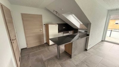 Moderne 3-Zimmer-Wohnung mit EBK und Balkon