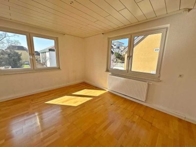 Als Kapitalanlage oder zur Selbstnutzung: Lichtdurchflutete 4 Zimmer ETW in Tübingen Südstadt