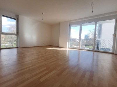 Bezugsfertige und barrierefreie 3-Zimmer-Wohnung mit Balkon und EBK, provisionsfrei