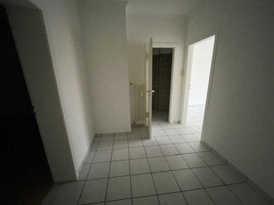 Etagenwohnung  mit 1,5 Zimmern in 41236 MG