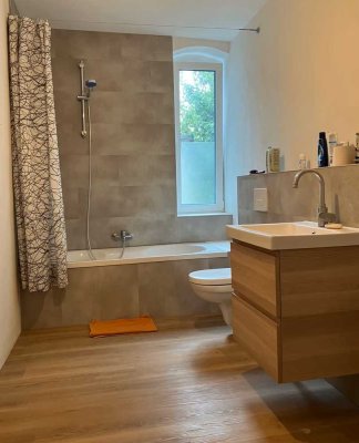 Gemütliche 4 Zi. Altbauwohnung in Eckernförde-Borby