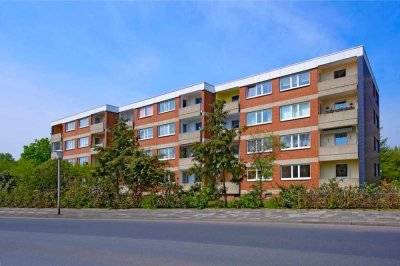 3- Zimmerwohnung mit Balkon und Tageslichtbad!