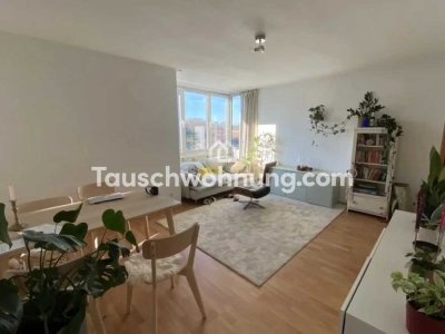 Tauschwohnung: Helle Wohnung mit Erker