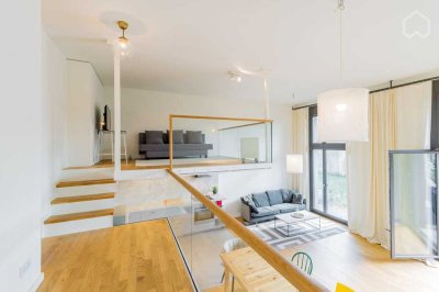 Loft & Garden apartment Berlin-Mitte, private garden, luxury loft apartment w.
