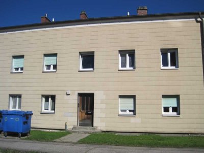Endlich Zuhause! Renovierte 4-Zimmer-Wohnung mit Gartenanteil!