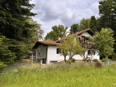 Privatverkauf: 6-Zimmer-Mehrfamilienhaus in Raubling