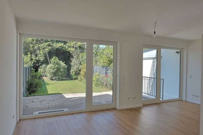 Erstbezug nach Sanierung - hübsches Reihenhaus mit großem Garten und Balkon