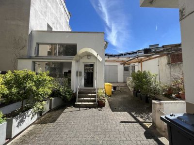 4 GEWERBEFLÄCHEN IN DÜSSELDORF BILK - RUHIG IM INNENHOF