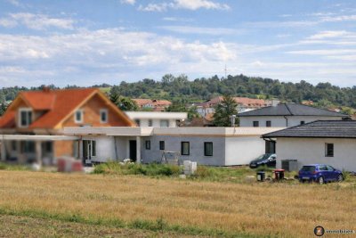 Pinkafeld: Moderner Bungalow mit Pool in grüner Ruhelage