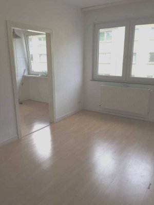 "schicke 3 Raumwohnung mit 59m²" ab sofort zu vermieten!!!