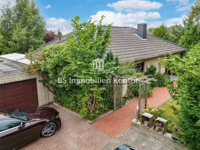 Renovierter Winkelbungalow mit Terrasse und Gartenanlage in ruhiger Sackgassenlage!