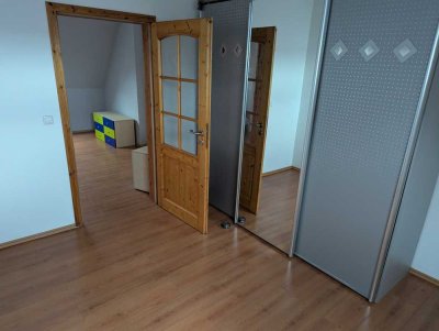 Helle 2-Zimmer Dachgeschosswohnung in Ketsch