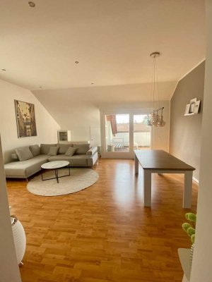 Lichtdurchflutete 2.5-Zimmer Komfortwohnung in zentraler Lage mit bester Anbindung nach Basel, CH