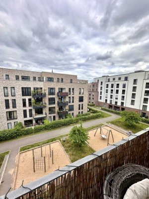 Stilvolle 2-Raum-Wohnung mit Balkon und Einbauküche in bester Lage Düsseldorfs