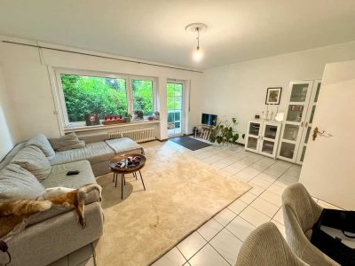 Gepflegte 2-Zimmer-Souterrainwohnung mit Terrasse in Kronberg/Schönberg!