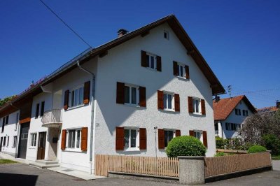NEU! Liebenswerte Landhaushälfte - ideal für die kleine Familie!