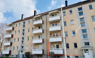 2 Raumwohnung im Landrain mit Balkon!