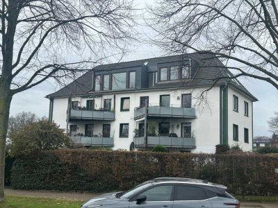 Nagelneue Dachgeschosswohnung mit Rheinblick***von privat***
