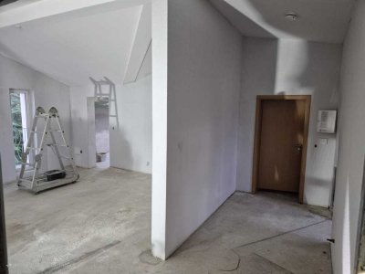 Attika-Wohnung mit Balkon, 3 Zimmer, in Kröpeliner Tor Vorstadt