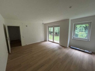 Frisch sanierte 1,5-Zimmer-Wohnung in ruhiger Lage mit Balkon & Gartenblick auf den Senkelbach.