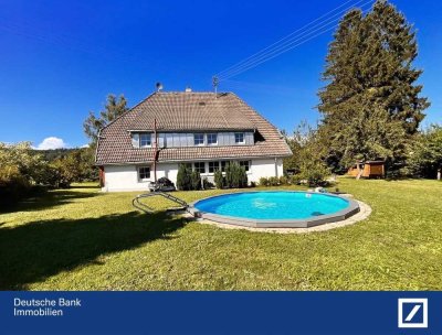 Teilsaniertes Schmuckstück mit Charakter – 1.480 m² Grundstück in Rickenbach
