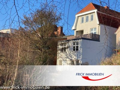 Stilvolles Wohn- und/oder Geschäftshaus in Hafennähe