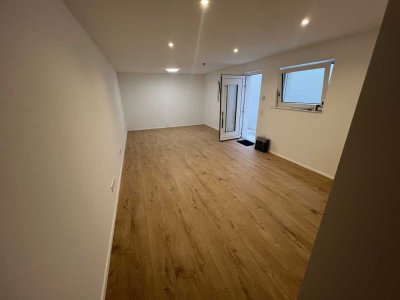 Neubau Einliegerwohnungwohnung mit EBK in Schönaich