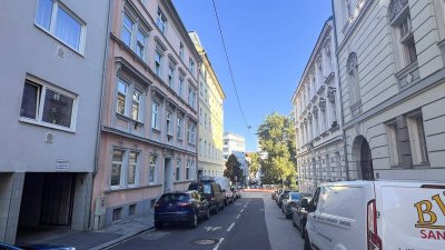 Großzügige Altbauwohnung in bester Linzer Innenstadtlage – ab sofort verfügbar!