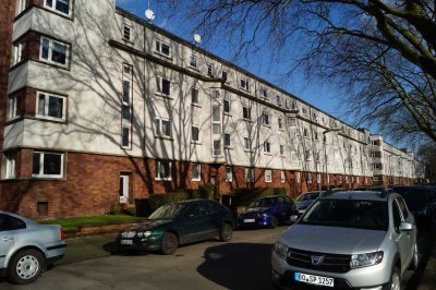 Großzügige 2-Raum-Wohnung wartet auf netten Bewohner !