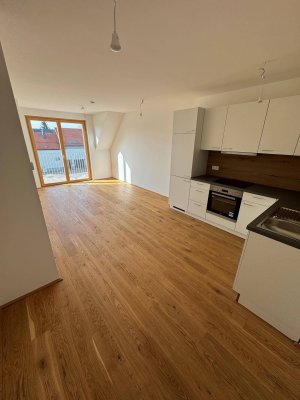 Lobau nähe - 2 Zimmer Wohnung mit Blick ins Grüne - Optional mit Möbel