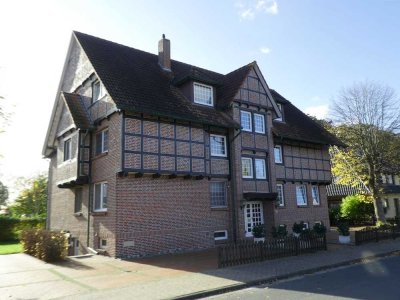 Gepflegte Wohnung im Hochparterre!
Zentrale Lage für Senioren!