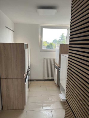 Wohnen mit Charakter: Modernisierte 3-Zimmer-Wohnung in Duisburg